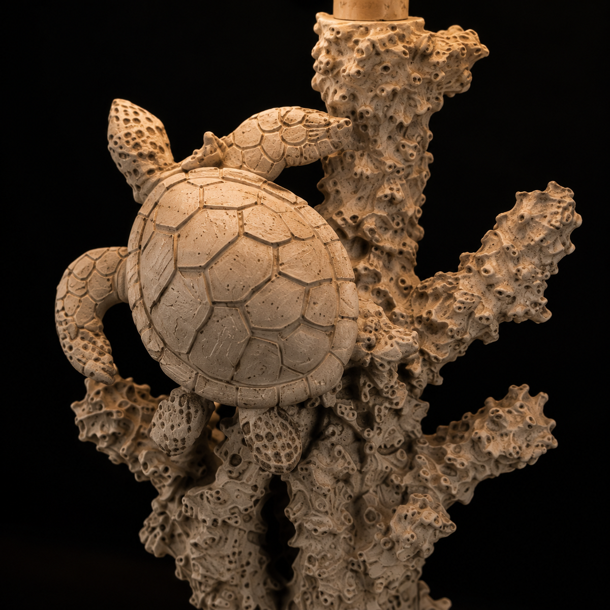 Luxora Coralia™ | Sculptural Table Lamp
